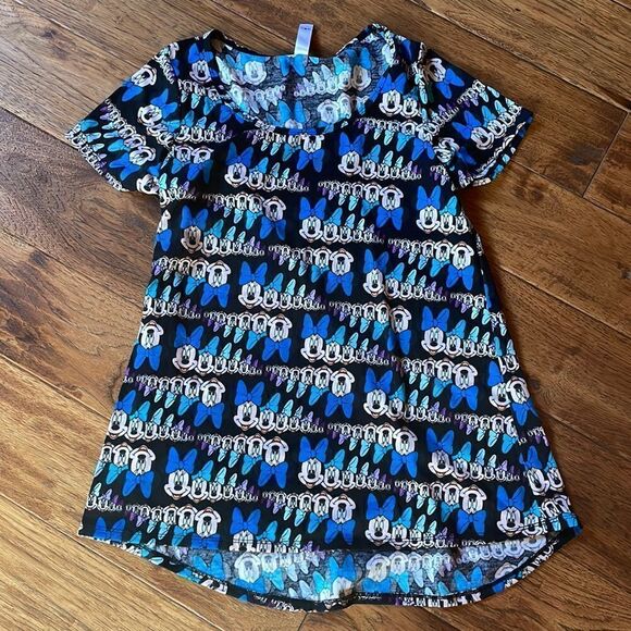 Minnie LuLaRoe top  - Picture 1 of 6